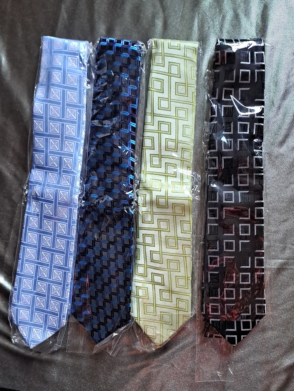 Men's Geometric Pattern Necktie - Assorted Colors 100% Polyester - Picture 4 of 11